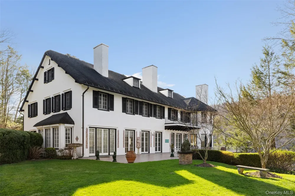 225 E Lake Road Tuxedo Park, NY 10987