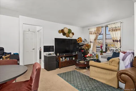 6011 Broadway #3A