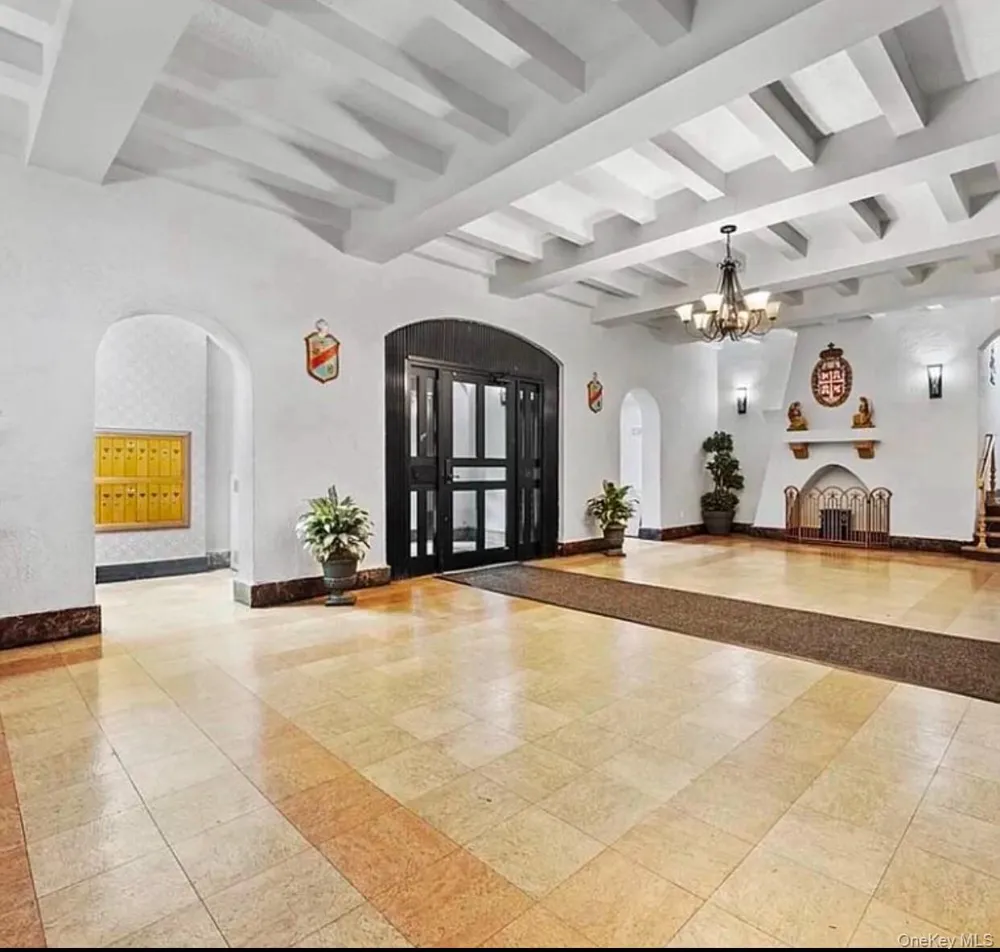 37-21 80TH STREET #4 Jackson Heights, NY 11372