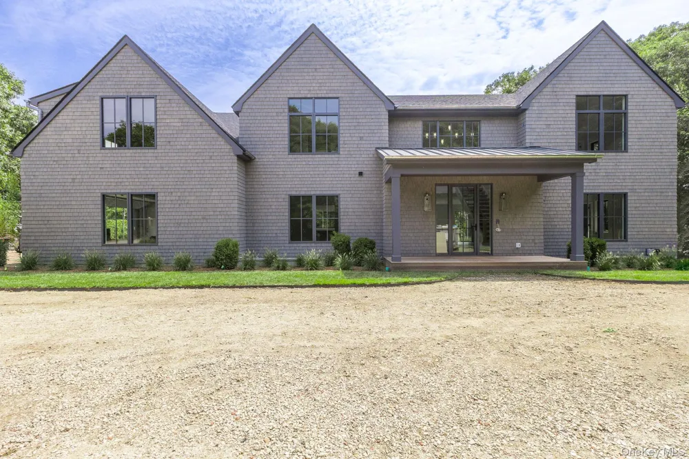 190A South Country Road Remsenburg, NY 11960