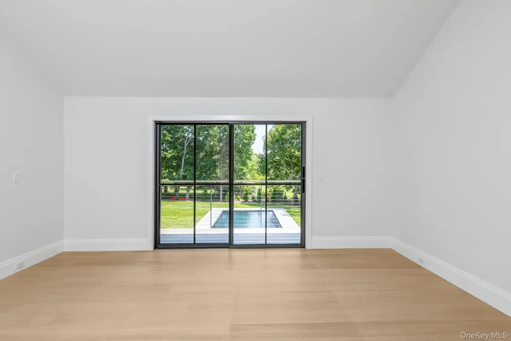 190A South Country Road Remsenburg, NY 11960