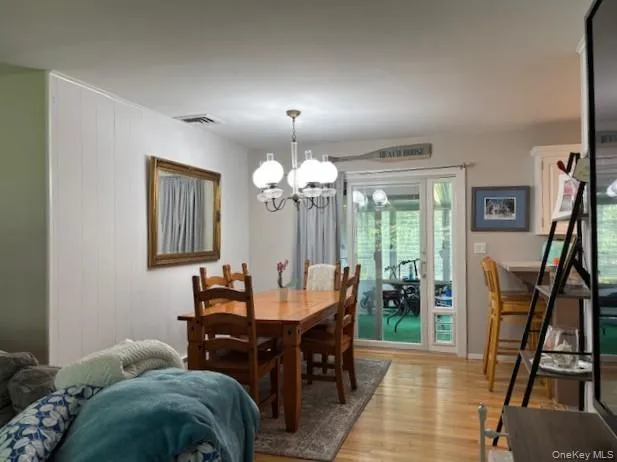 26 Canvasback Lane East Quogue, NY 11942