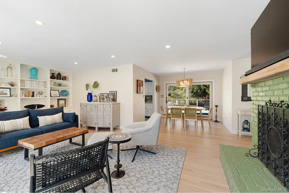 123 Windward East Hampton, NY 11937