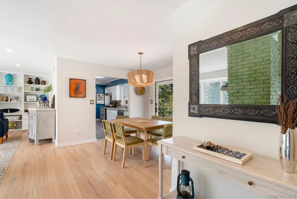 123 Windward East Hampton, NY 11937