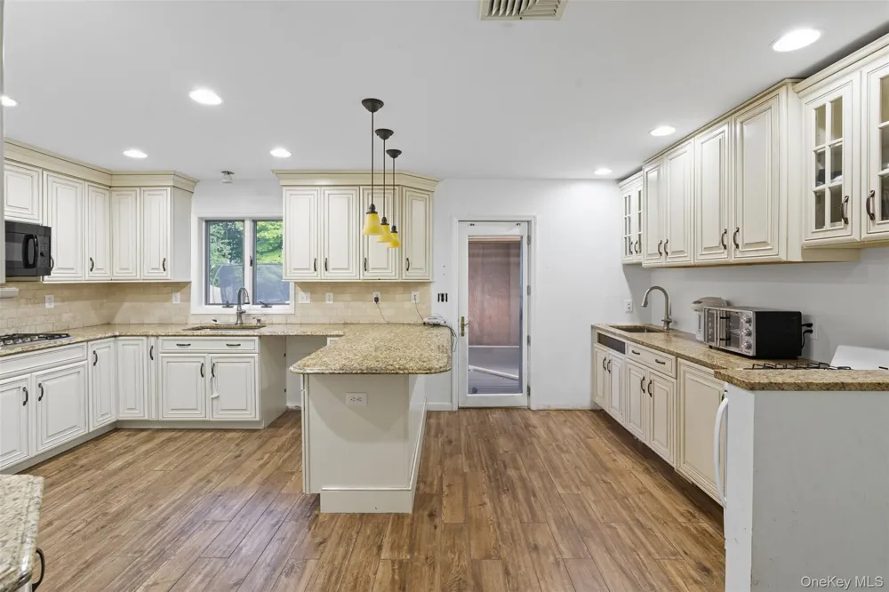 35 Depalma Drive Highland Mills, NY 10930