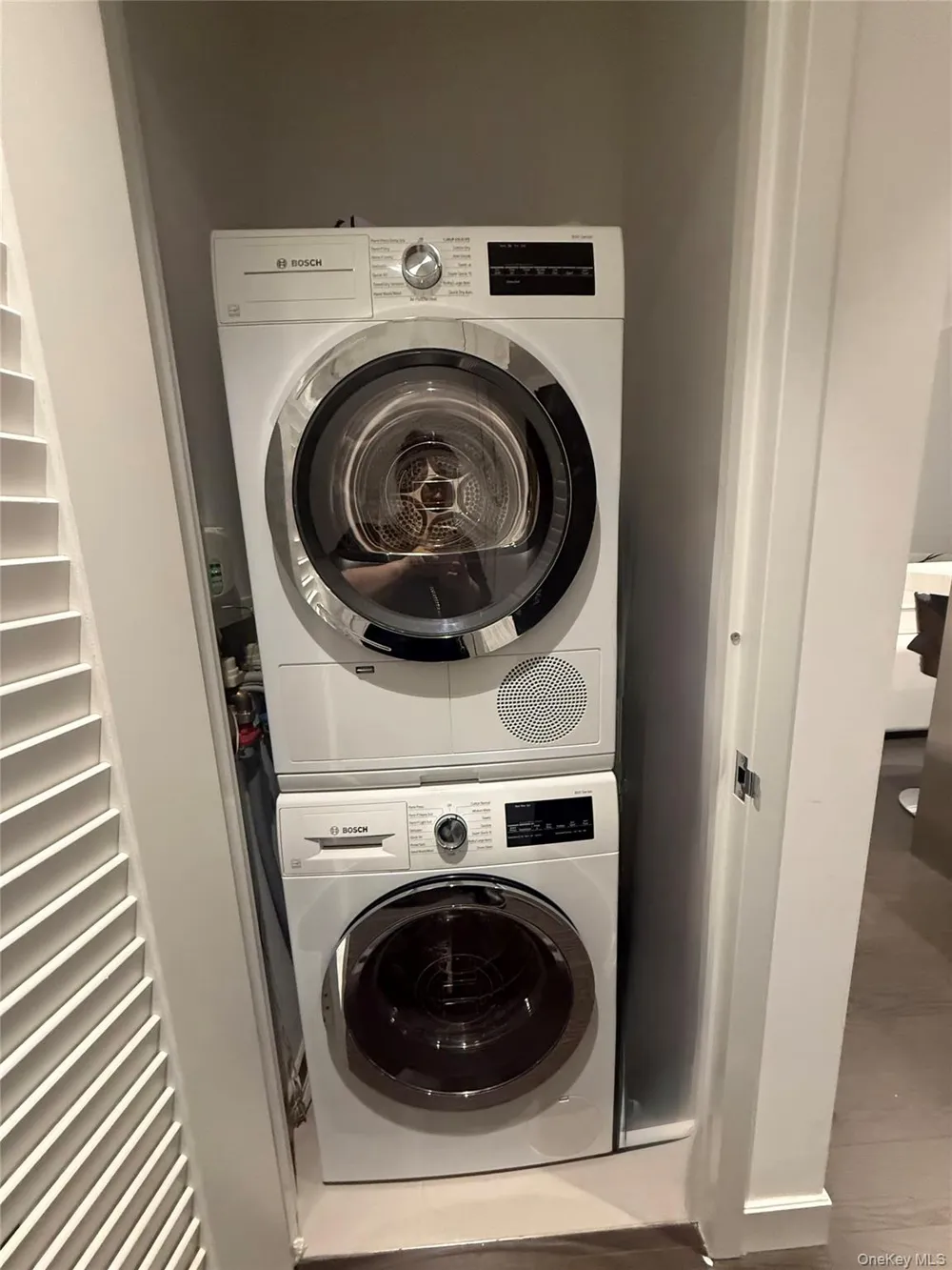 252 South Street #33N New York (Manhattan), NY 10002