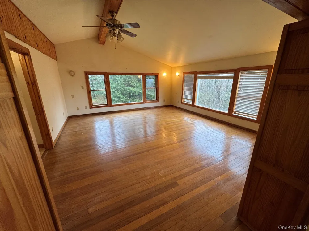 96 White Roe Lake Road Livingston Manor, NY 12758