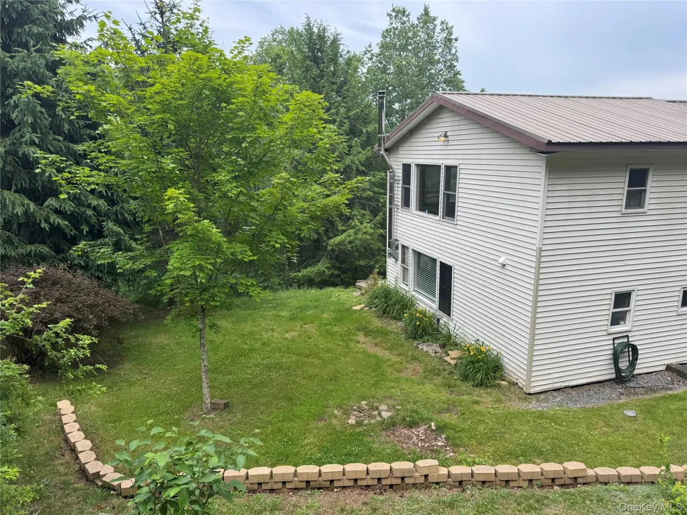 96 White Roe Lake Road Livingston Manor, NY 12758