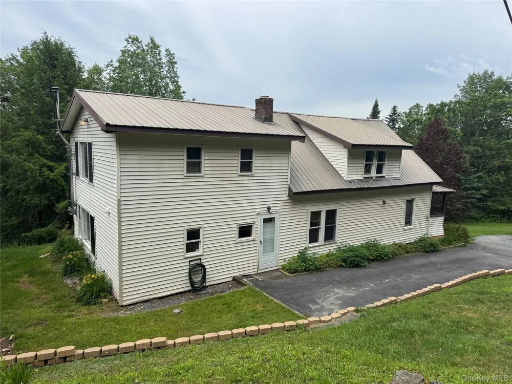 96 White Roe Lake Road Livingston Manor, NY 12758