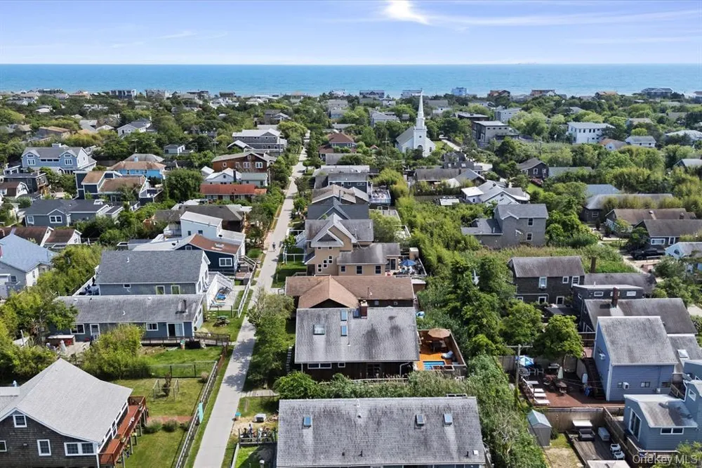 17 Bungalow Walk Ocean Beach, NY 11770