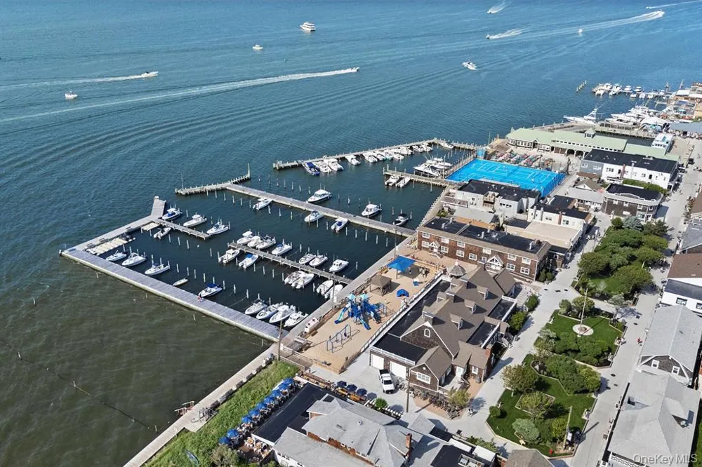 17 Bungalow Walk Ocean Beach, NY 11770