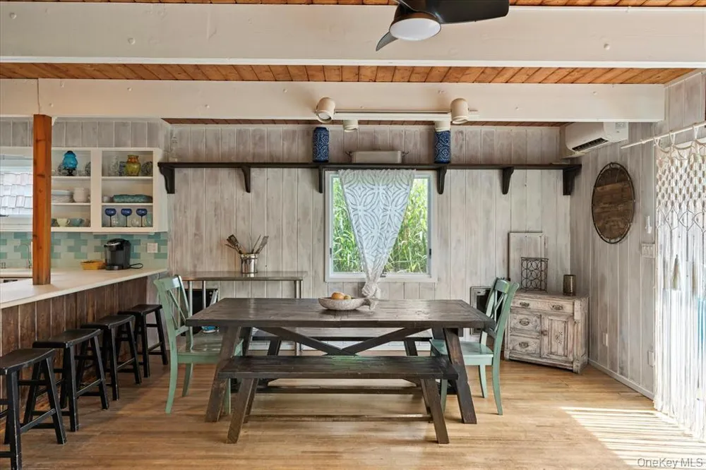 17 Bungalow Walk Ocean Beach, NY 11770