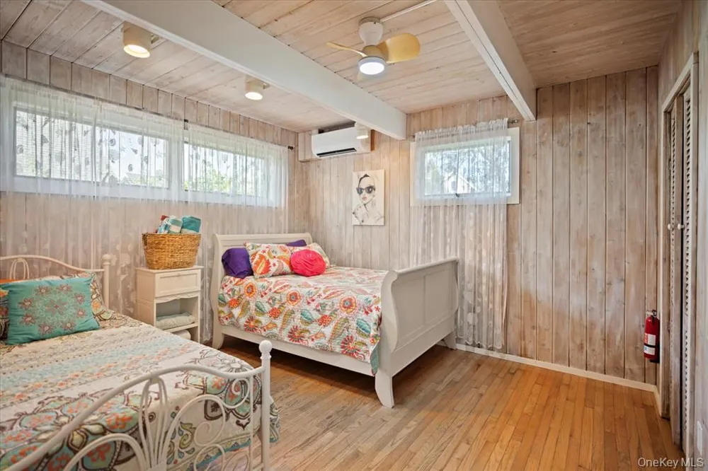17 Bungalow Walk Ocean Beach, NY 11770