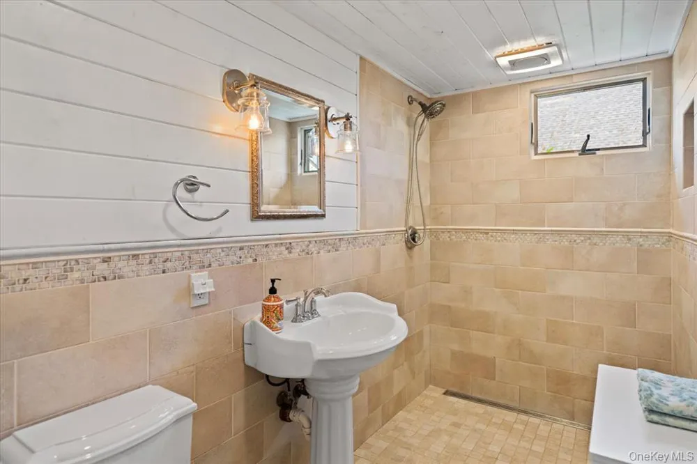 17 Bungalow Walk Ocean Beach, NY 11770