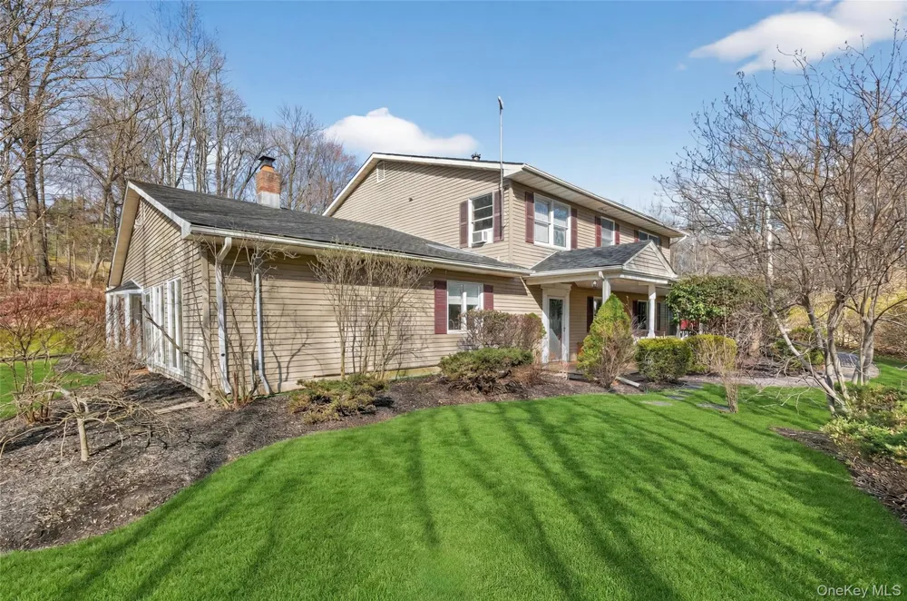 155 Roselawn Road Highland Mills, NY 10930