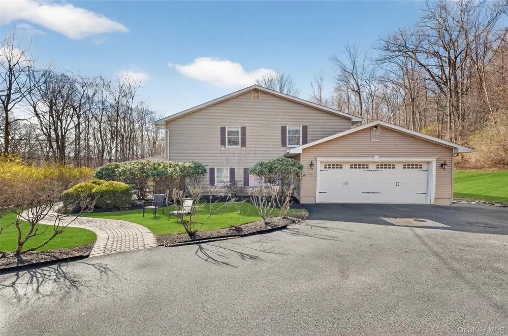 155 Roselawn Road Highland Mills, NY 10930