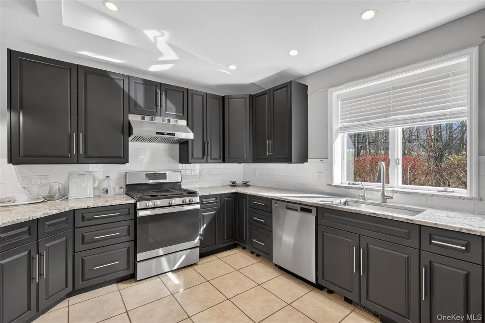 155 Roselawn Road Highland Mills, NY 10930