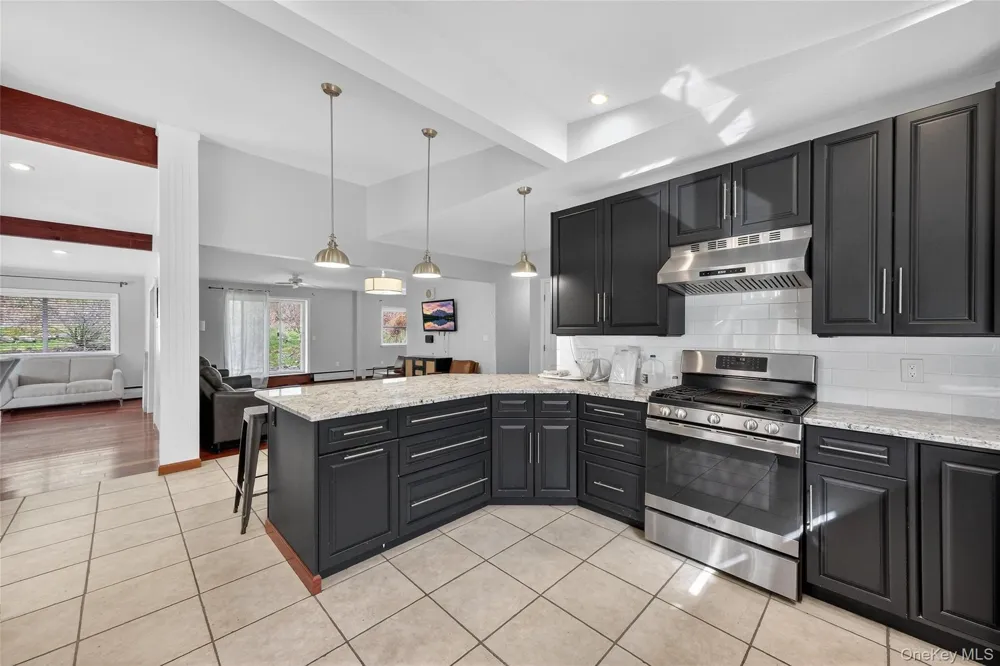 155 Roselawn Road Highland Mills, NY 10930