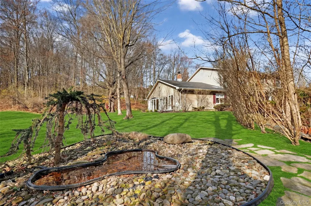 155 Roselawn Road Highland Mills, NY 10930