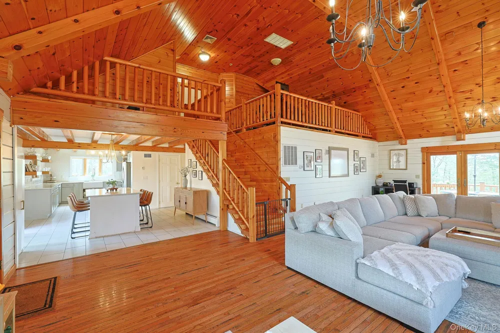 412 Pine Grove Road Smallwood, NY 12778