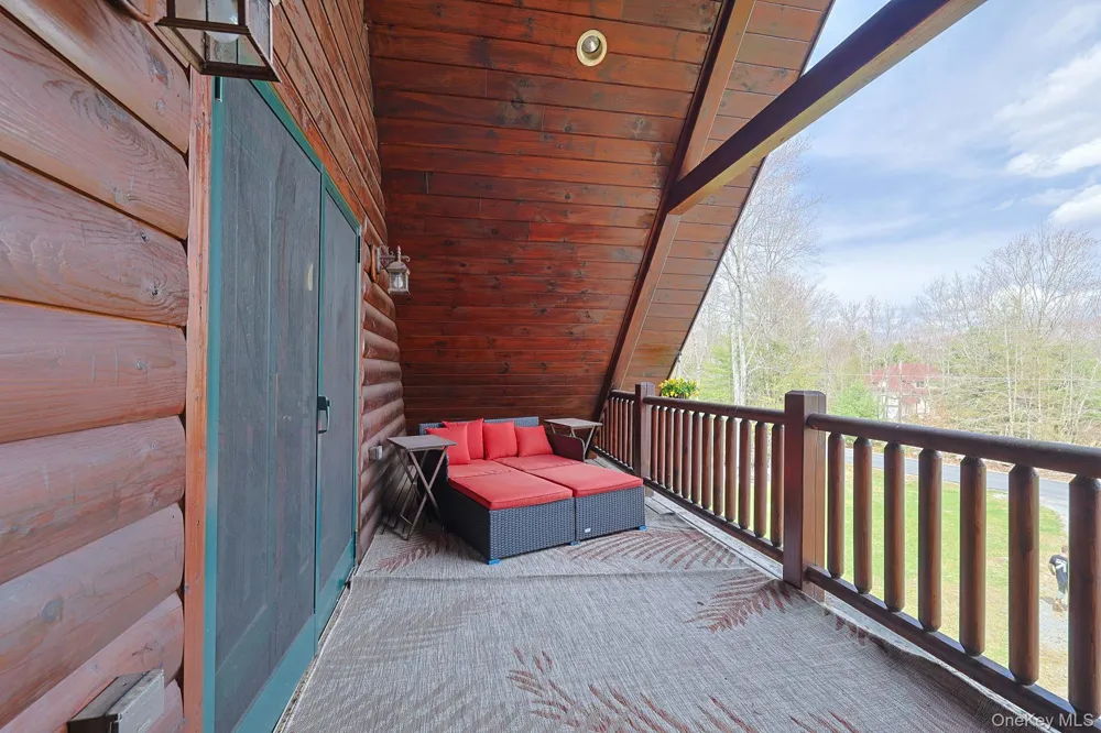 412 Pine Grove Road Smallwood, NY 12778