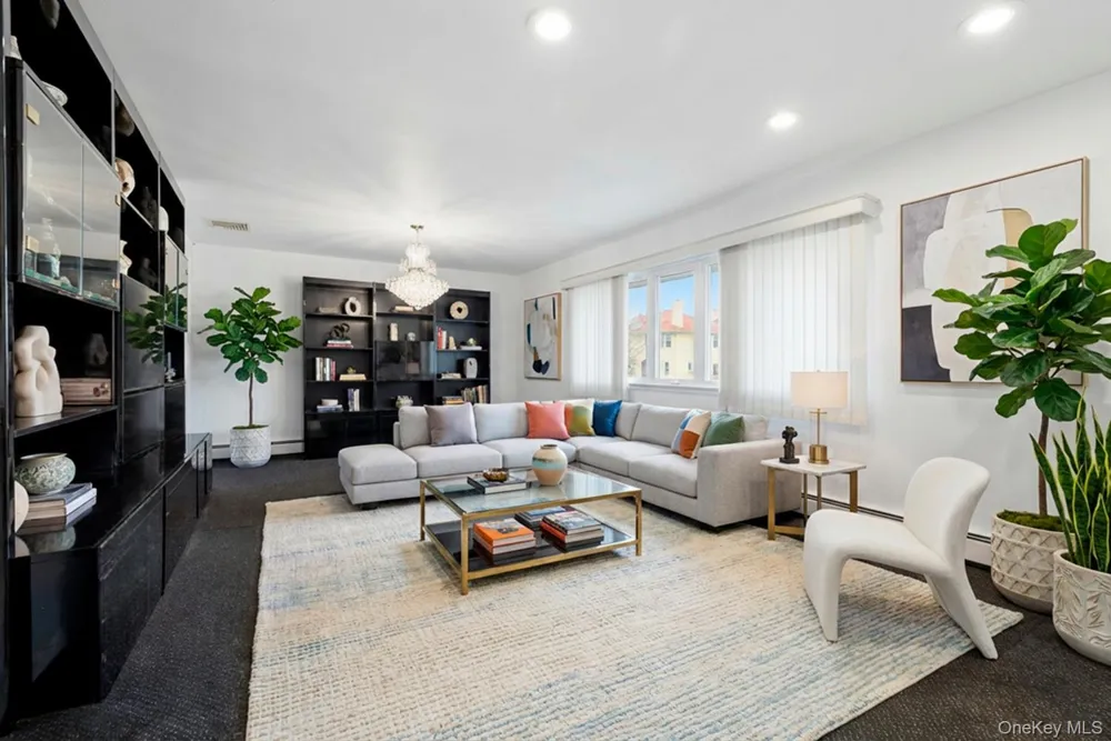 101 E Olive Street Long Beach, NY 11561