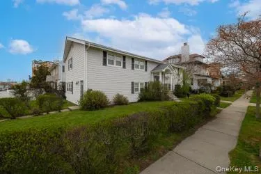 101 E Olive Street Long Beach, NY 11561