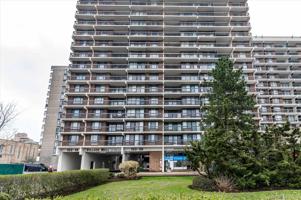 15038 Union Turnpike #2H Flushing, NY 11367