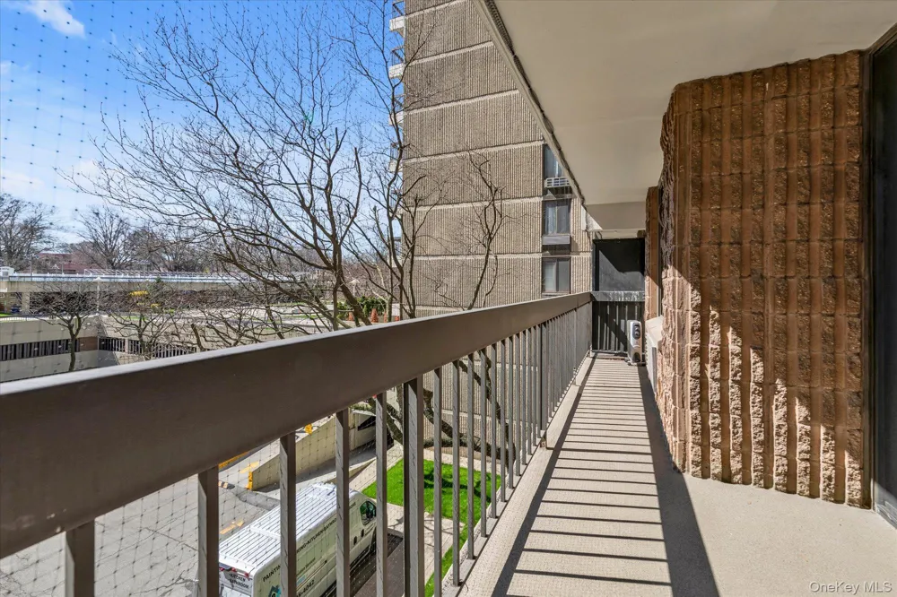 15038 Union Turnpike #2H Flushing, NY 11367