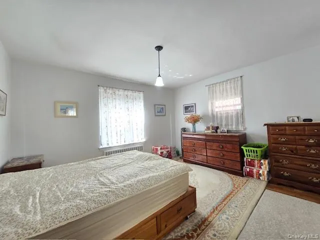 46 Grace Avenue #2J Great Neck, NY 11021