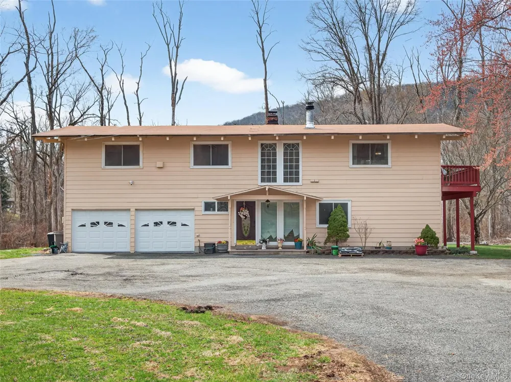 810 Haverstraw Road Suffern, NY 10901