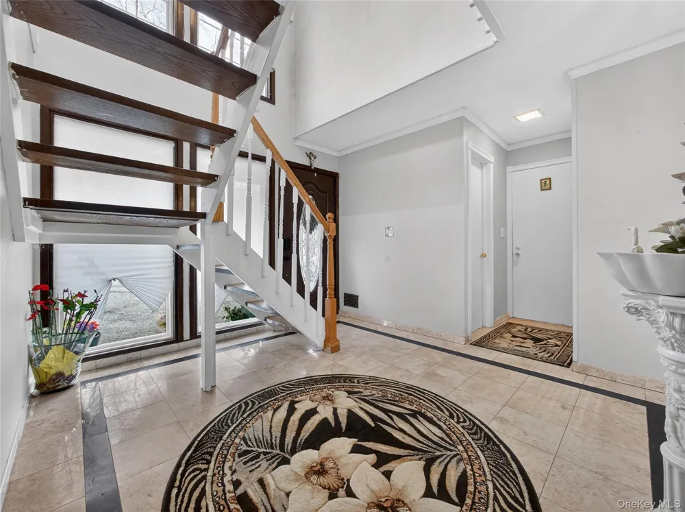 810 Haverstraw Road Suffern, NY 10901