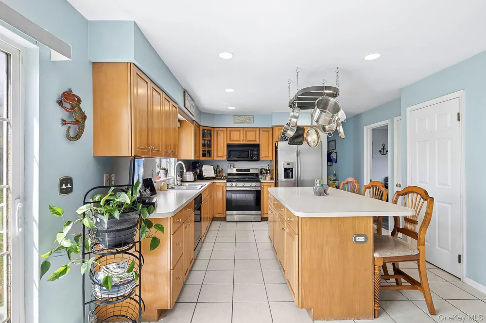 240 Lisa Drive Southold, NY 11971