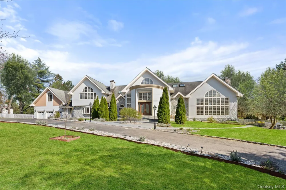 2 High Point Terrace Scarsdale, NY 10583