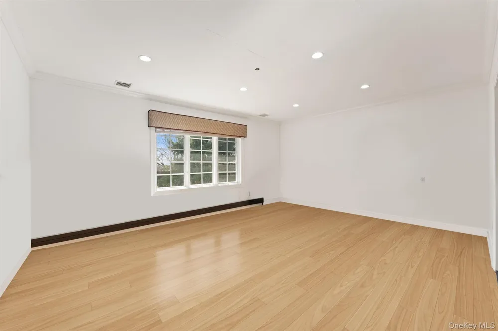 2 High Point Terrace Scarsdale, NY 10583