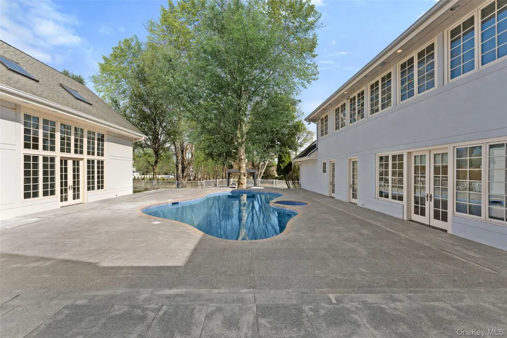 2 High Point Terrace Scarsdale, NY 10583