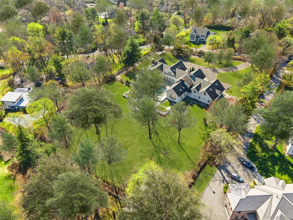 2 High Point Terrace Scarsdale, NY 10583
