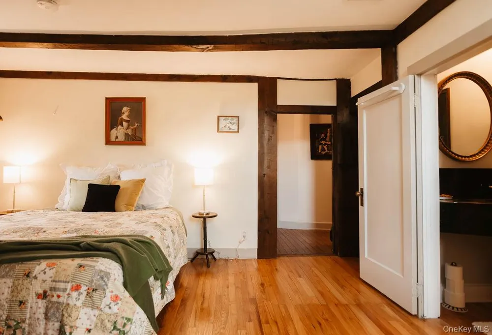 93 Horton Road Washingtonville, NY 10992