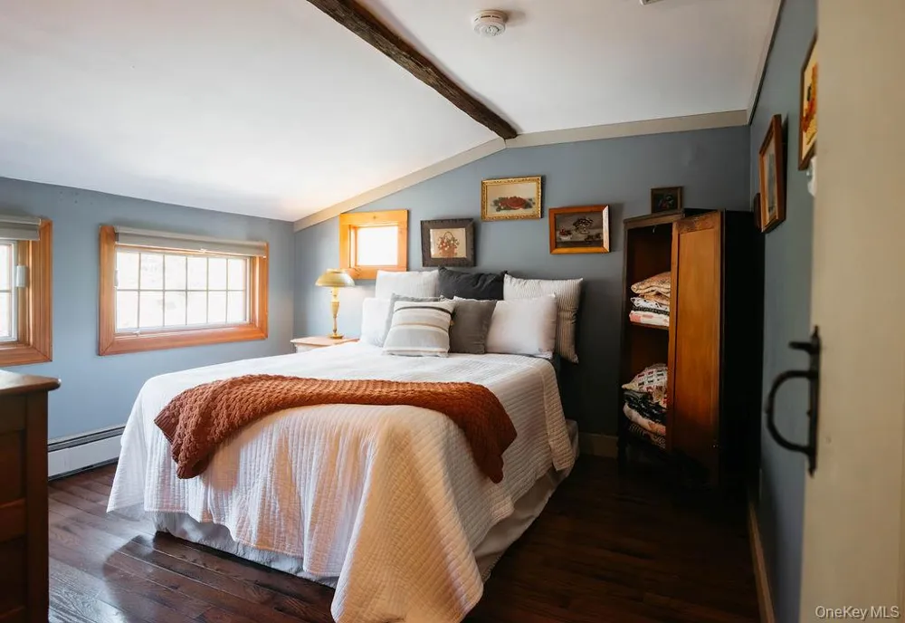 93 Horton Road Washingtonville, NY 10992