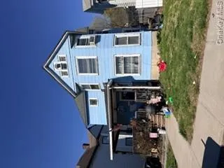 10 Sullivan Avenue