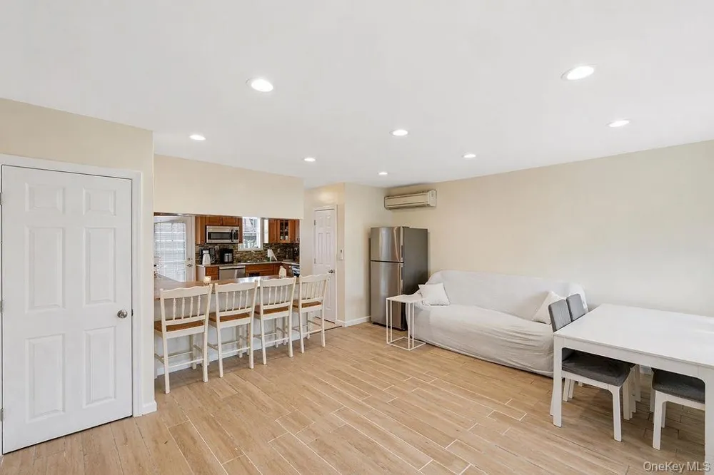 550 Cross Bay Boulevard Broad Channel, NY 11693