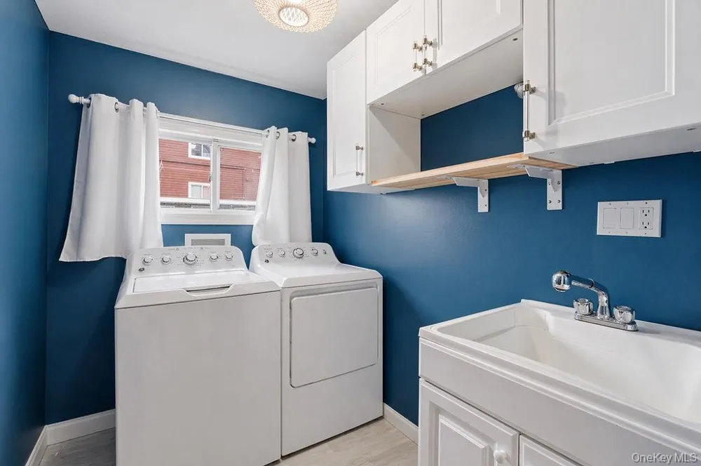 550 Cross Bay Boulevard Broad Channel, NY 11693