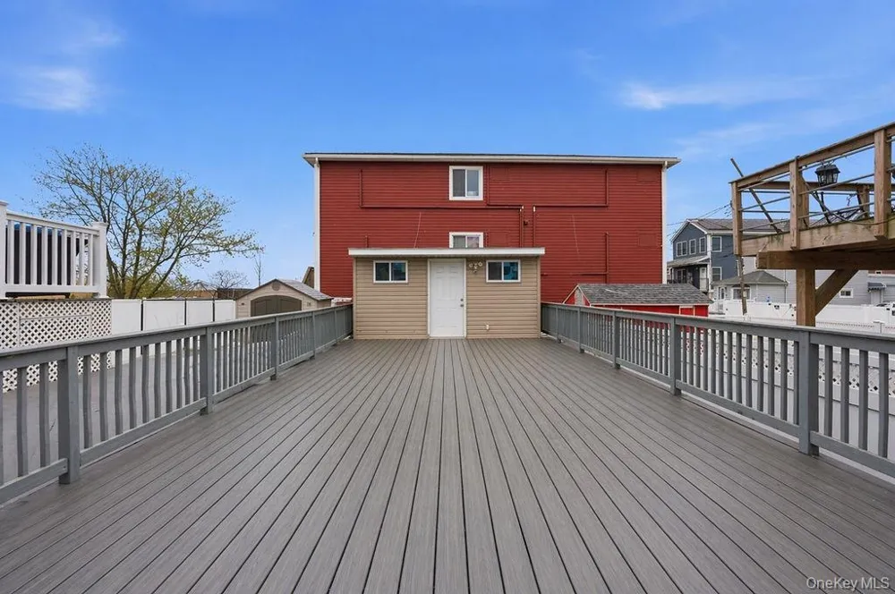 550 Cross Bay Boulevard Broad Channel, NY 11693