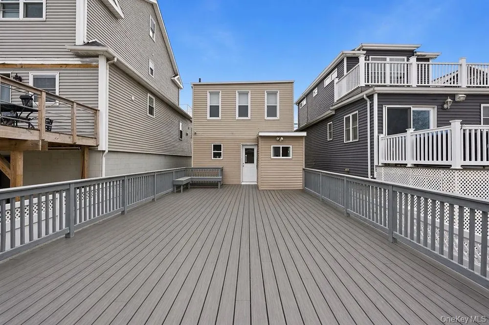 550 Cross Bay Boulevard Broad Channel, NY 11693