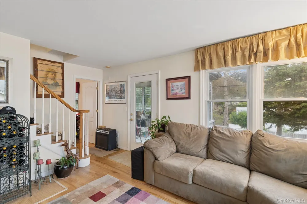 215 Hallock Landing Road Rocky Point, NY 11778