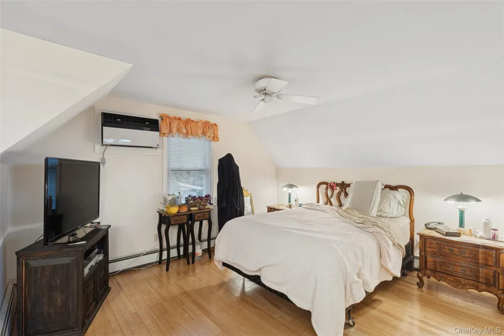 215 Hallock Landing Road Rocky Point, NY 11778