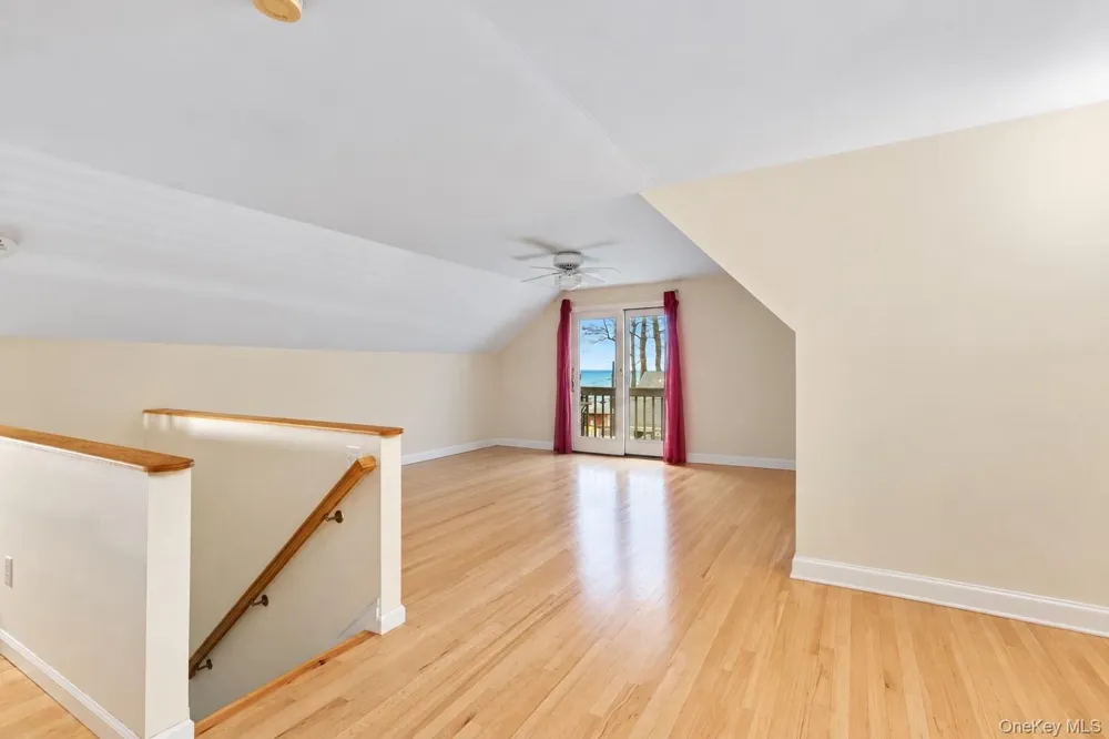 215 Hallock Landing Road Rocky Point, NY 11778