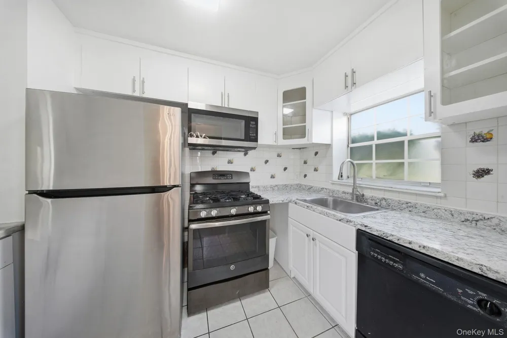 18 Lexington Hill #8 Harriman, NY 10926