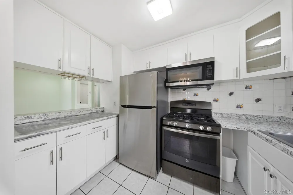 18 Lexington Hill #8 Harriman, NY 10926