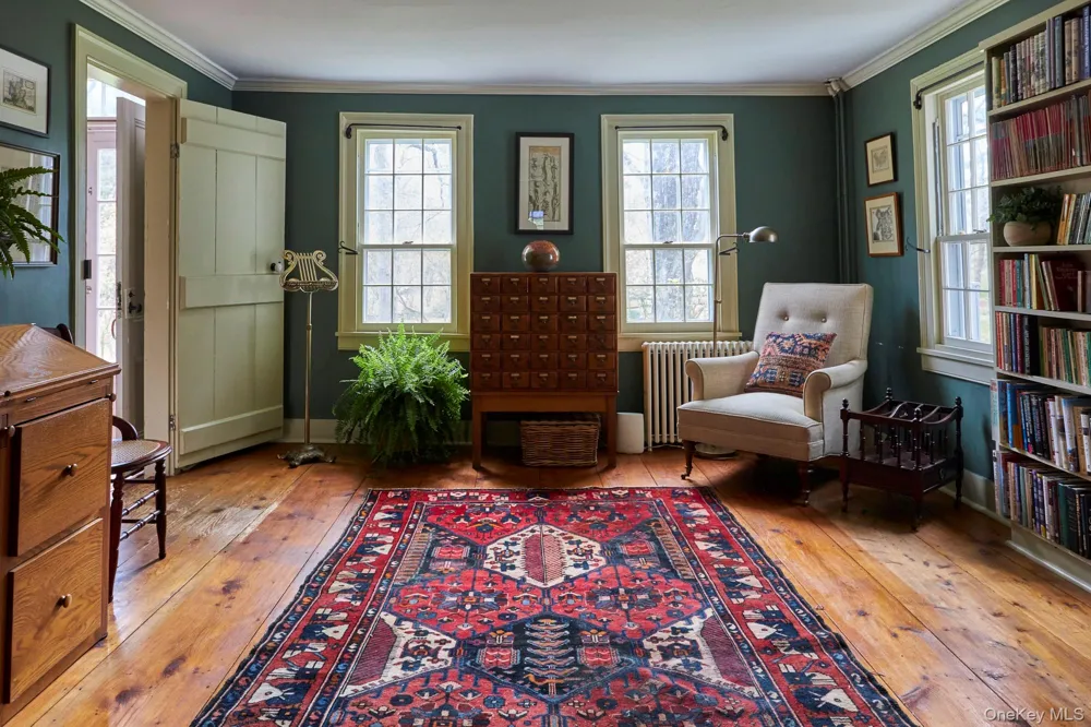 457 Round Lake Road Rhinebeck, NY 12572